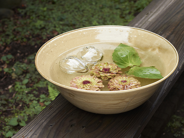 Add Color to Summer with Porcelains