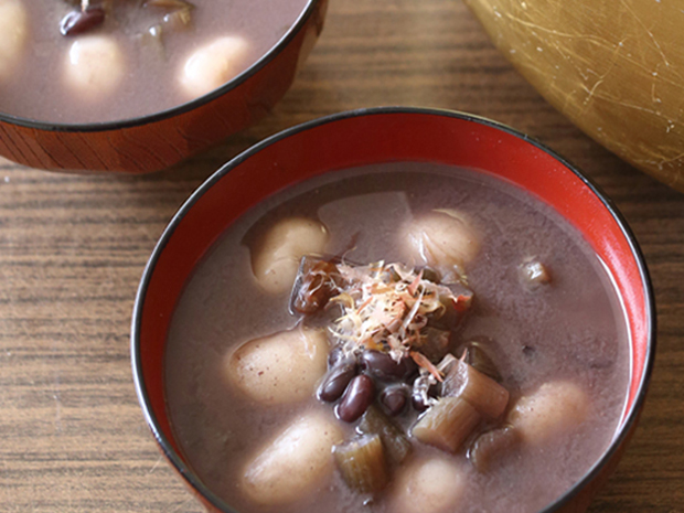 New Mothers Savor Their Mother’s Love throughChobo-jiru Postpartum Soup — Awaji, Hyogo