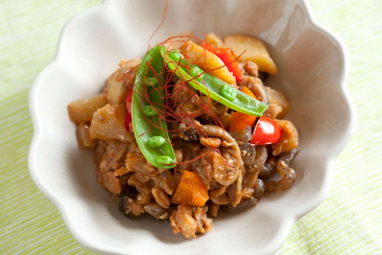 Bonus recipe: Nikujaga stew and daikon with tempeh