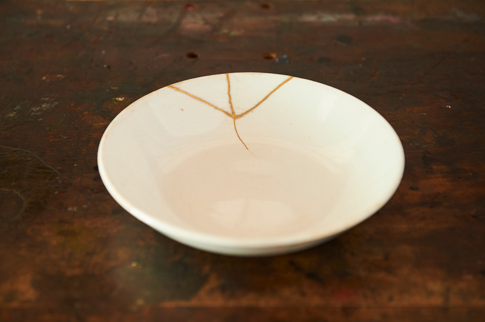 Kintsugi with a Manga Artist and Lacquer Craftsman